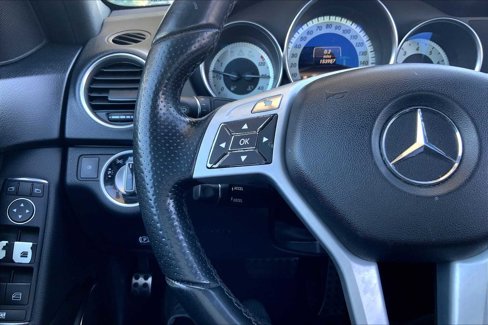 Used 2013 Mercedes-Benz C 250 Sedan image 20