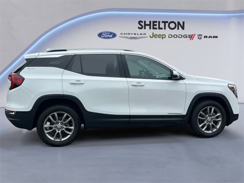 Used 2022 GMC Terrain SLT image 6
