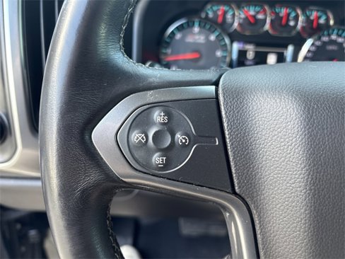 Used 2017 Chevrolet Silverado 1500 LT w/ Midnight Edition image 33