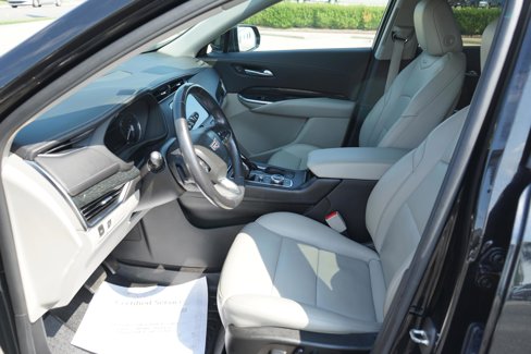 Used 2022 Cadillac XT4 Premium Luxury w/ Safety Alert Package image 10