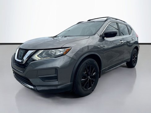Used 2017 Nissan Rogue SV w/ Midnight Edition image 4