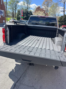 Used 2024 Chevrolet Silverado 2500 High Country w/ High Country Premium Package image 7