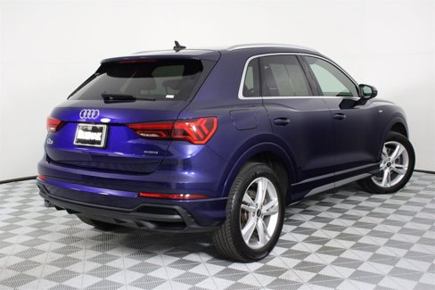 Used 2022 Audi Q3 2.0T Premium w/ Convenience Package image 7