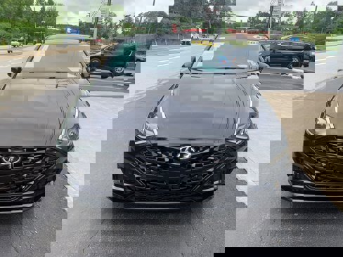 Used 2022 Hyundai Sonata SEL w/ Preferred Accessory Package image 3