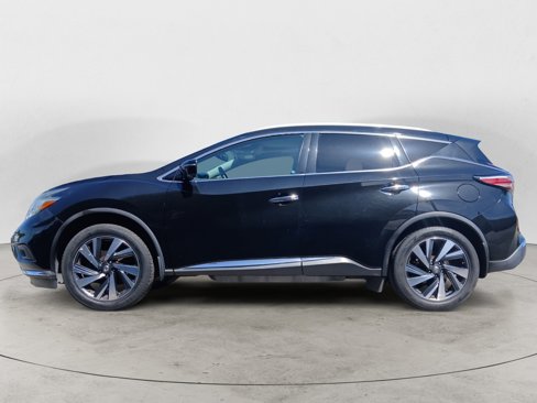 Used 2018 Nissan Murano Platinum image 2