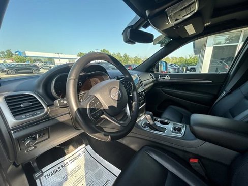 Used 2019 Jeep Grand Cherokee Limited image 10