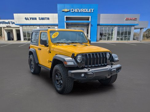 Used 2021 Jeep Wrangler Sport image 3