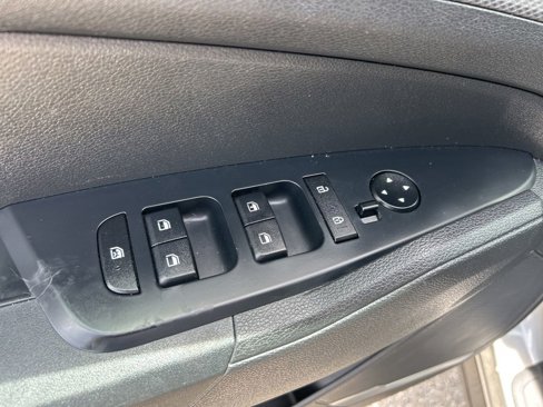 Used 2023 Kia Sportage LX image 13