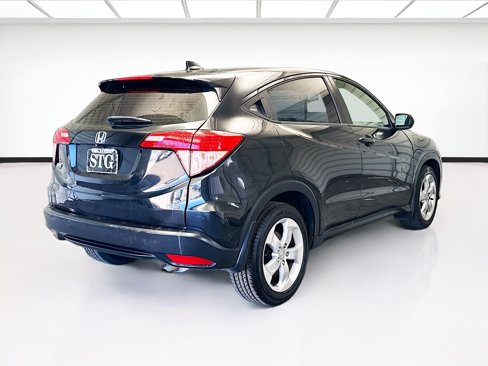 Used 2016 Honda HR-V LX image 4