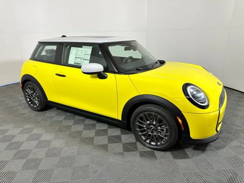 New 2025 MINI Cooper S image 3