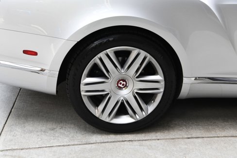 Used 2017 Bentley Continental GT image 19