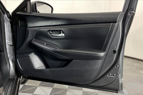 Used 2023 Nissan Sentra SV image 25