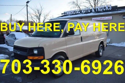 Used 2014 Chevrolet Express 2500 image 1