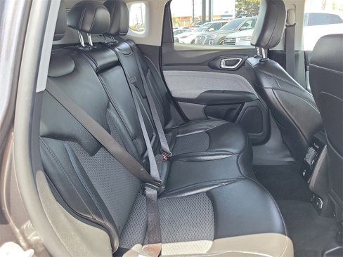 Used 2022 Jeep Compass Latitude w/ Convenience Group image 17