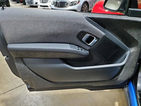 Used 2017 BMW i3 w/ Range Extender image 8