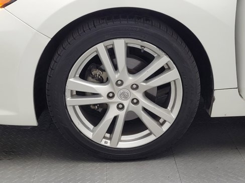 Used 2017 Nissan Altima 3.5 SL w/ 3.5SL Technology Package image 31