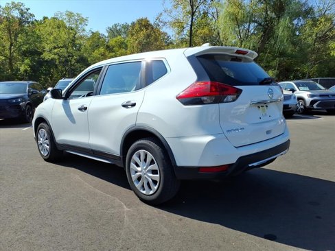 Used 2017 Nissan Rogue S image 5