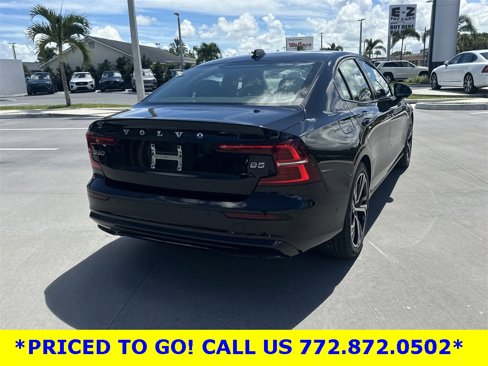Used 2024 Volvo S60 B5 Plus image 6