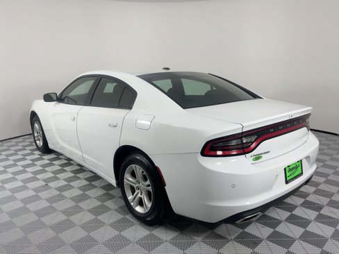 Used 2022 Dodge Charger SXT image 3