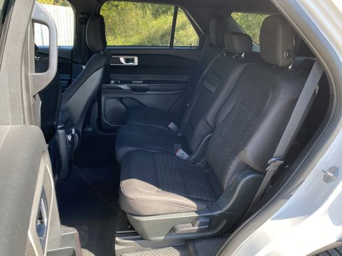 Used 2020 Ford Explorer XLT w/ Comfort Package image 35