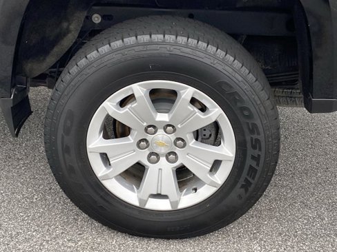 Used 2020 Chevrolet Colorado LT image 30