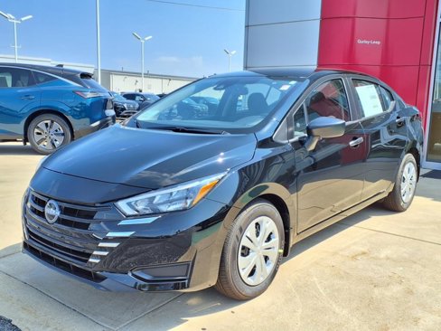 New 2025 Nissan Versa S w/ Trunk Package image 3