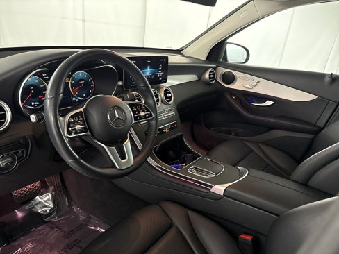 Certified 2022 Mercedes-Benz GLC 300 image 4