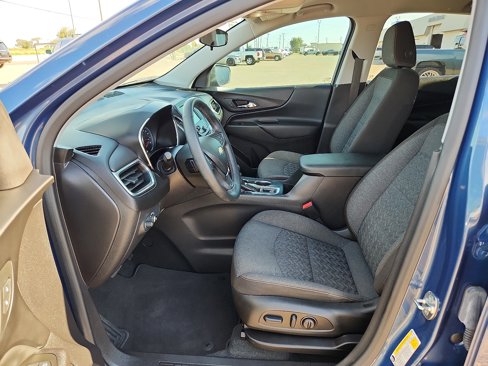 Used 2024 Chevrolet Equinox LT image 11