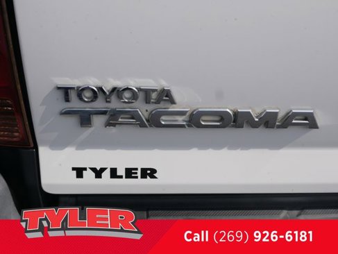 Used 2013 Toyota Tacoma 2WD Regular Cab image 14