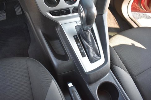 Used 2014 Ford Focus SE image 24