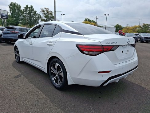 Used 2022 Nissan Sentra SV image 4