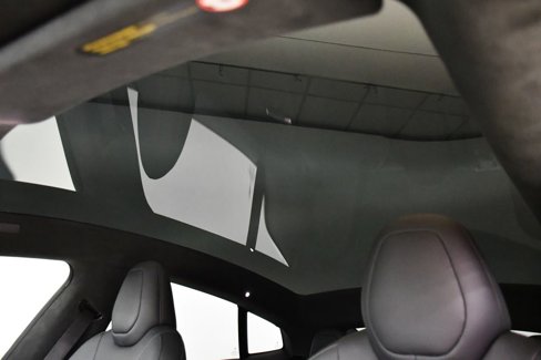 Used 2022 Tesla Model S image 19
