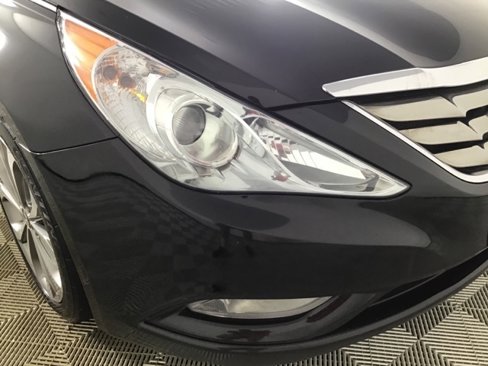 Used 2013 Hyundai Sonata SE w/ Navigation & Sunroof Pkg image 24