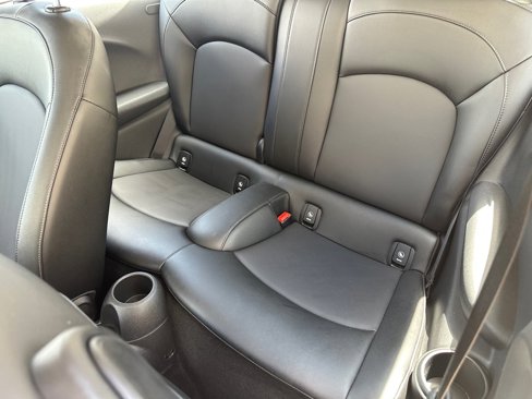 Used 2016 MINI Cooper 2-Door Hardtop image 14
