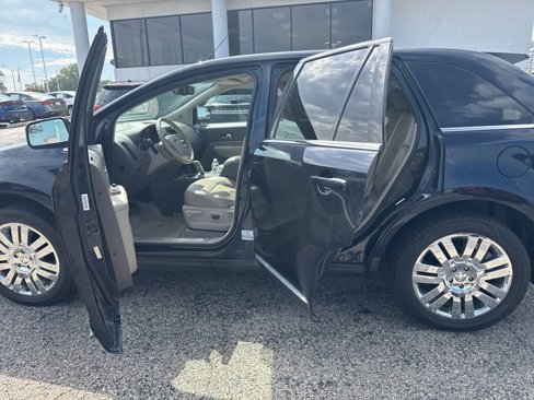 Used 2010 Ford Edge Limited image 4