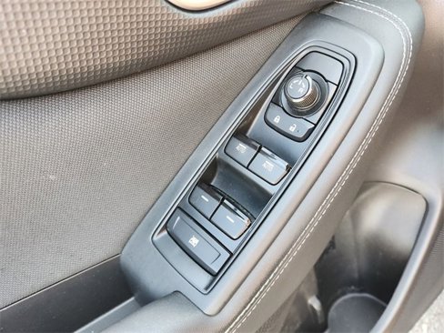 Used 2022 Subaru Forester Premium image 29
