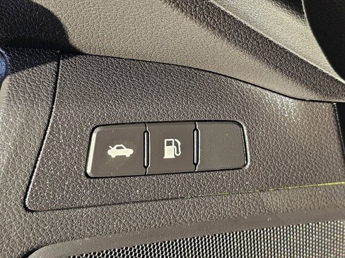 Used 2018 Honda Clarity Plug-In Hybrid image 27