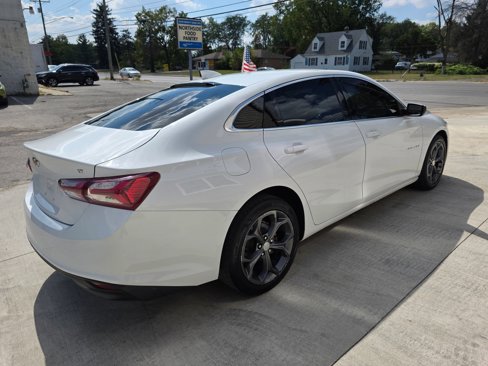 Used 2021 Chevrolet Malibu LT image 8