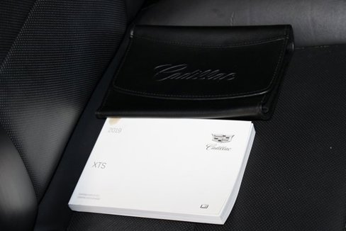 Used 2019 Cadillac XTS Luxury image 21
