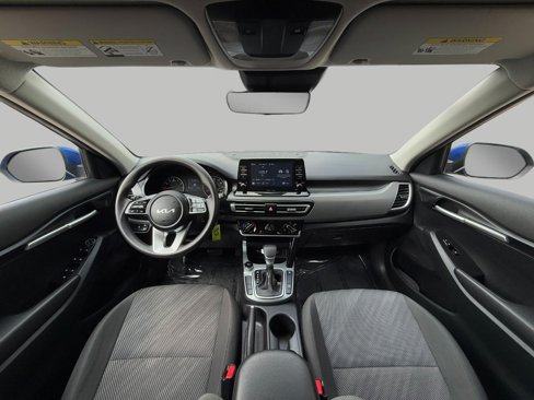 Used 2023 Kia Seltos LX image 5