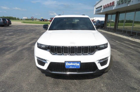 New 2025 Jeep Grand Cherokee Limited image 5
