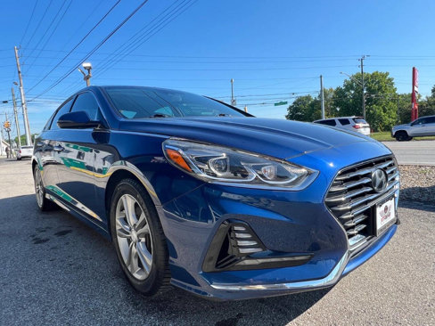 Used 2018 Hyundai Sonata Limited w/ Limited Ultimate Package 03 image 3