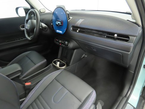 Certified 2025 MINI Cooper S image 17