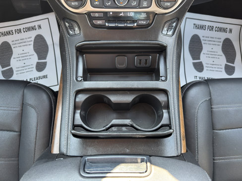 Used 2018 GMC Yukon Denali image 13