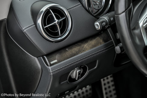 Used 2015 Mercedes-Benz SL 400 image 34