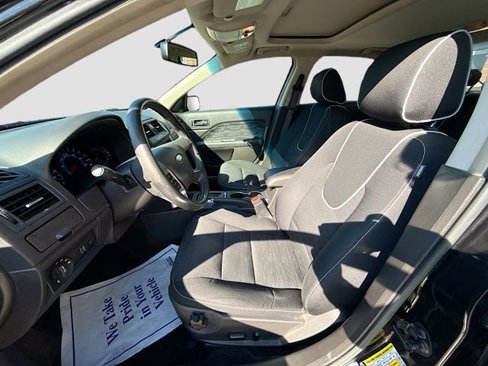 Used 2012 Ford Fusion SE image 19