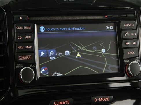 Used 2015 Nissan Juke SL image 10
