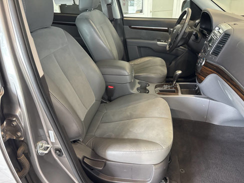 Used 2012 Hyundai Santa Fe SE image 35