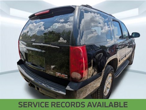 Used 2007 GMC Yukon SLT w/ SLT Preferred Equipment Group image 4