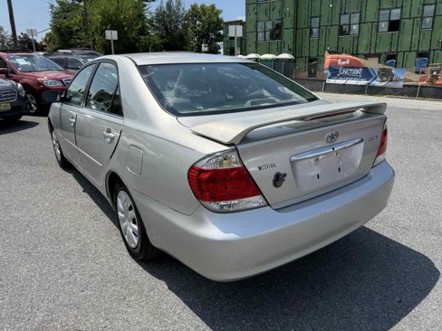 Used 2005 Toyota Camry image 5